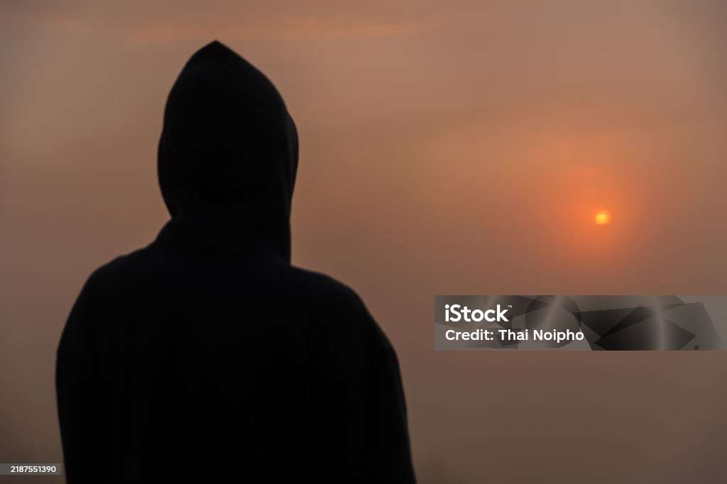 СЕДАМДЕСЕТДВА ДИНАРА